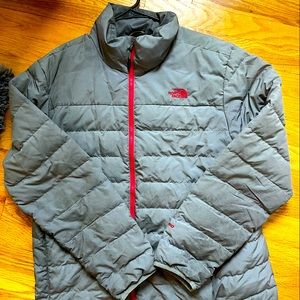 ❤️ LOTS OF NEW NORTHFACE ❤️ Men’s Northface gray jacket size large